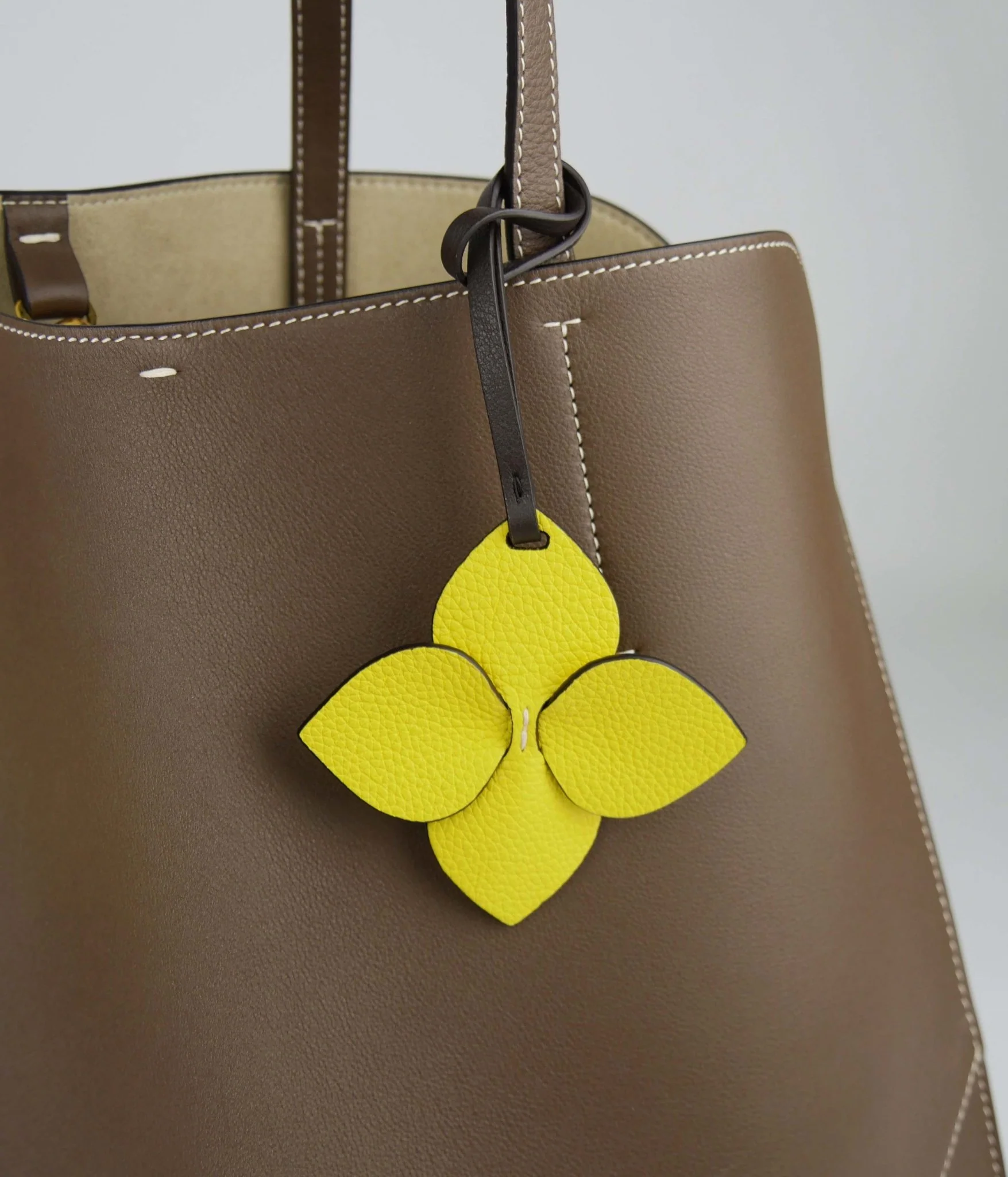 Sia | Jaune Été - Image 2