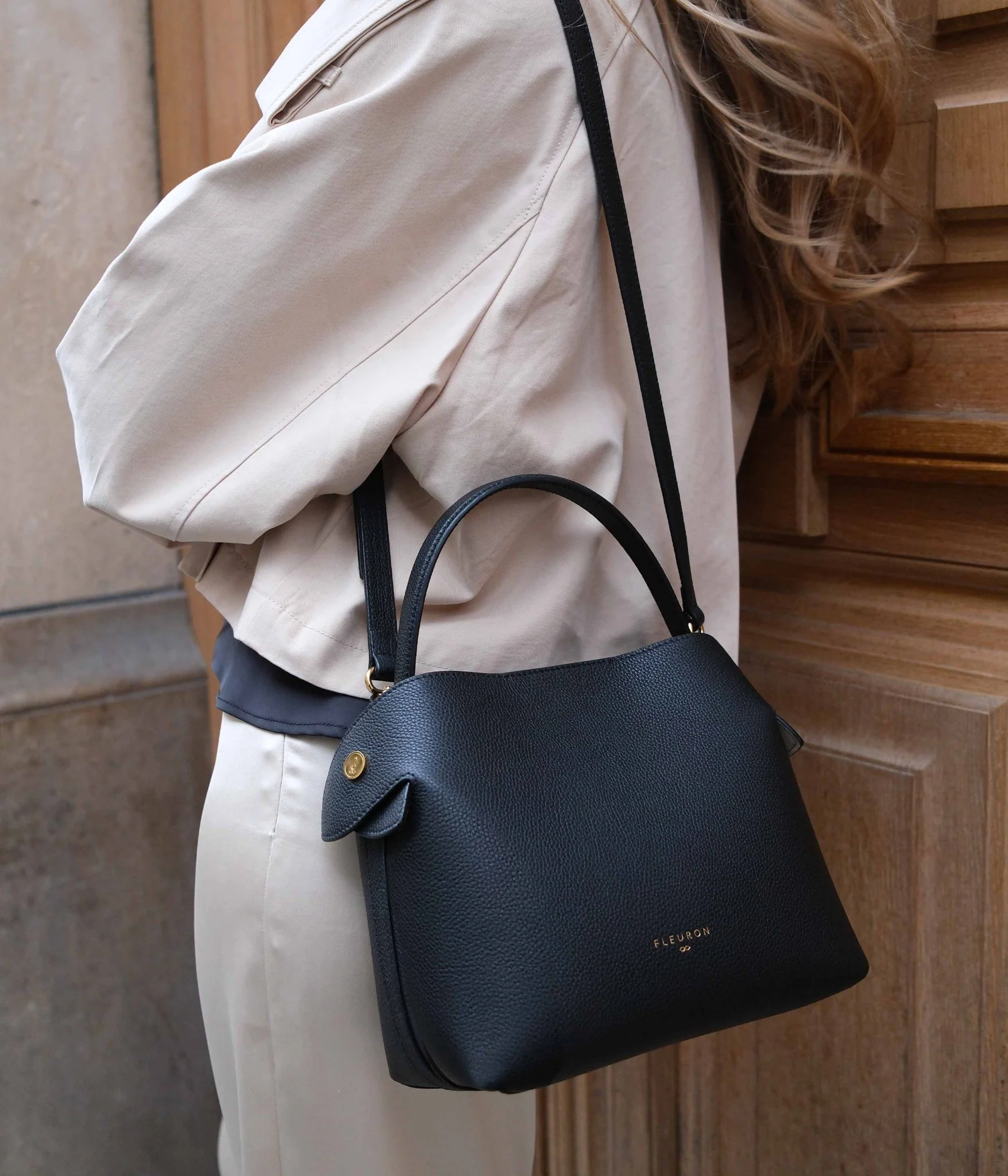 Medium Swann | Noir - Image 4