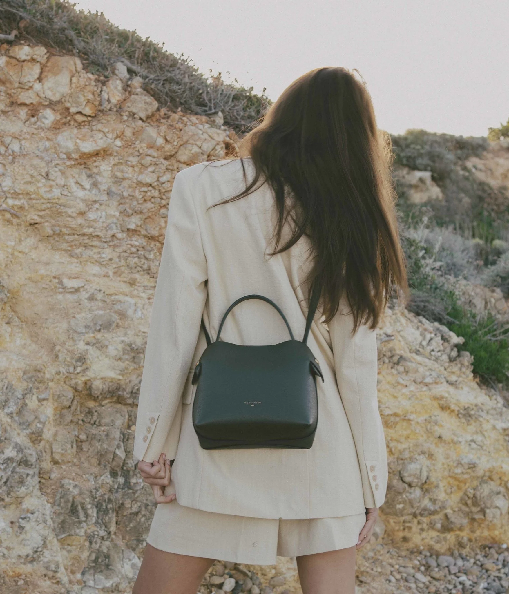 Medium Swann | Vert Olive - Image 6