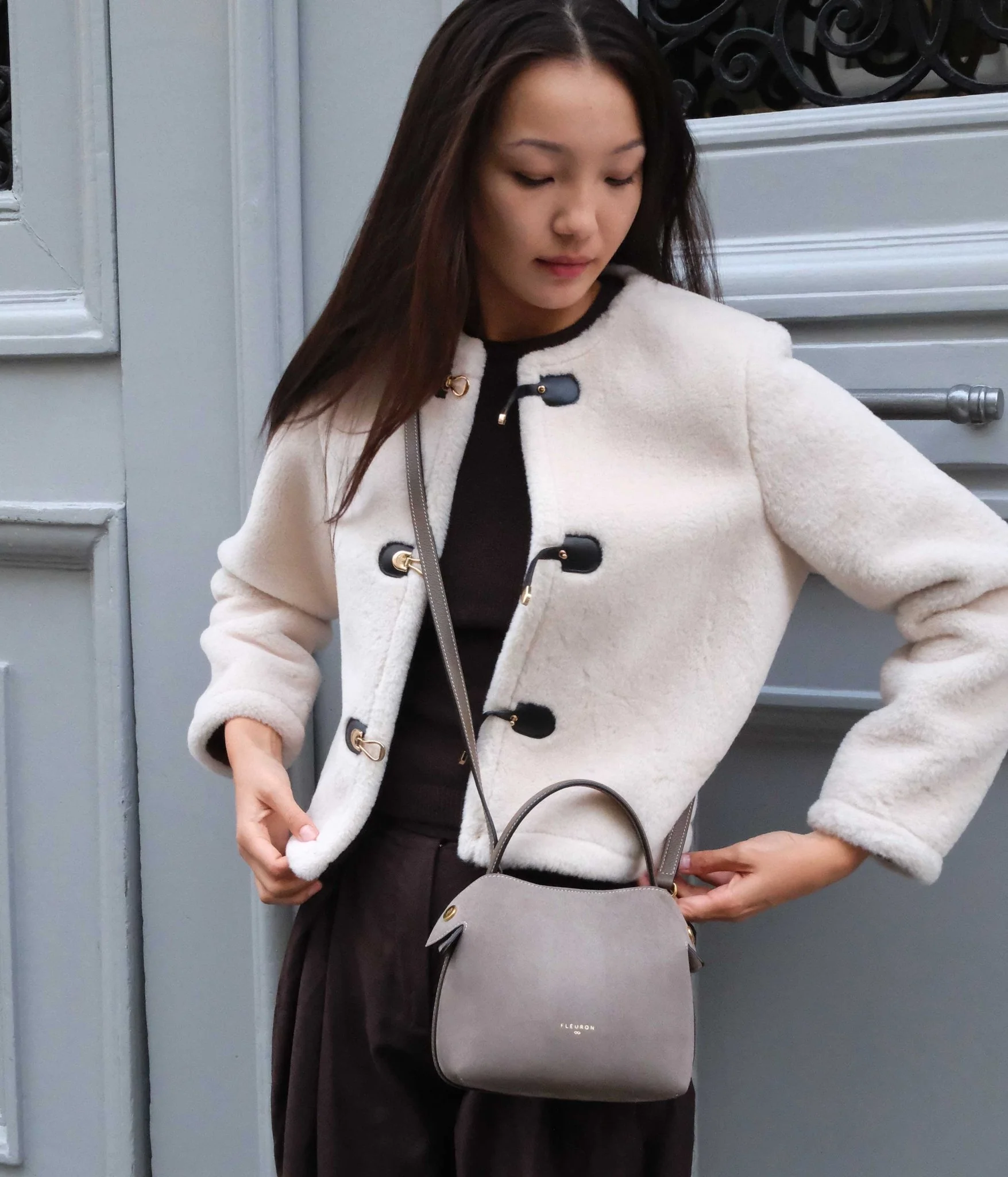 Mini Swann | Suede Taupe - Image 3