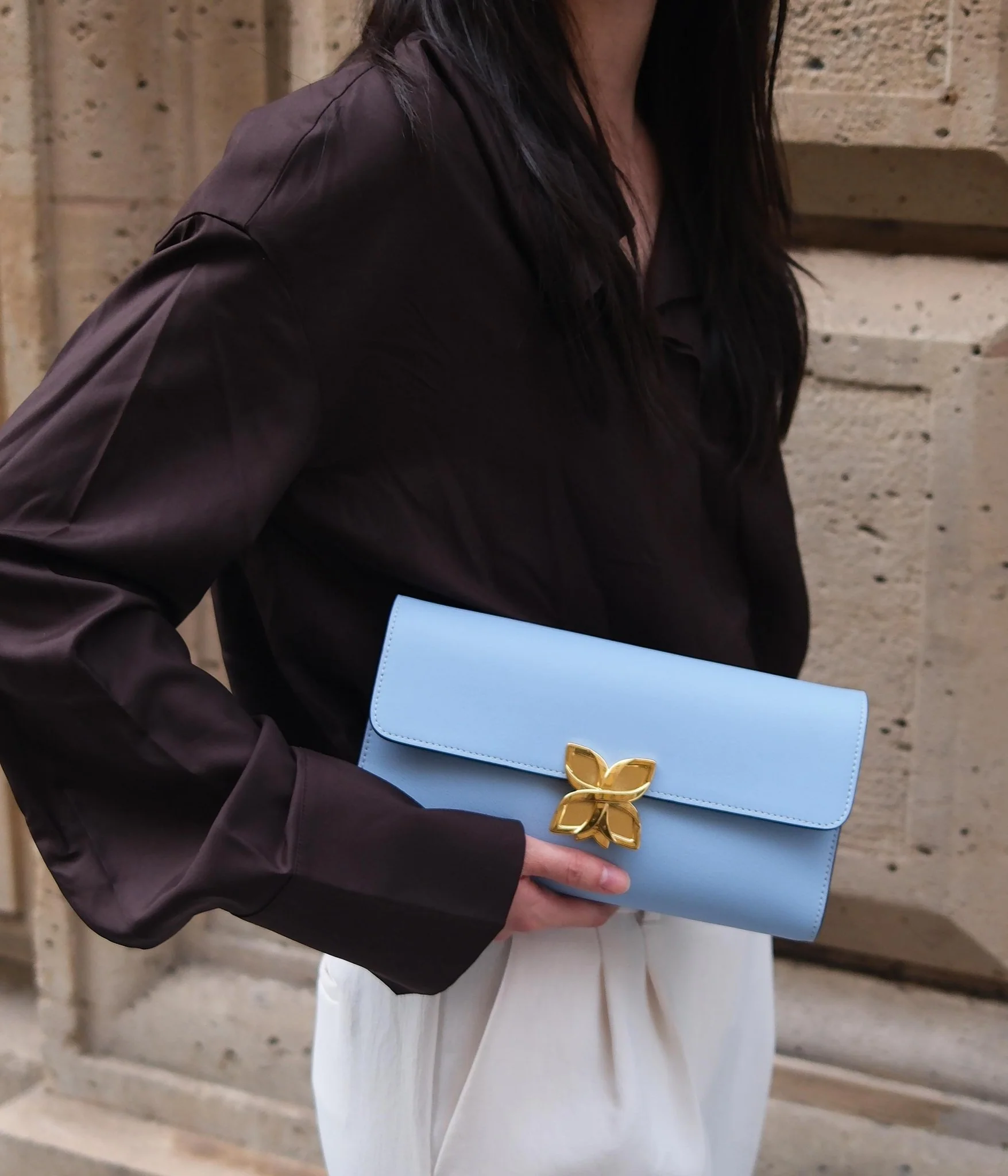 Hortensia Clutch | Bleu Glacier - Image 2